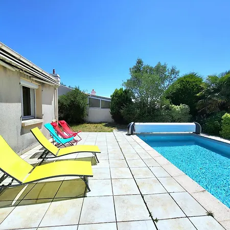 Agreable Maison 2 Avec Pisicine Et Stationnement Dans Un Quartier Calme - Fr-1-92-947 בית נופש